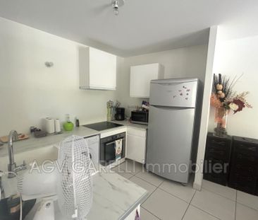 Location Appartement 2 pièces 43m² HYERES 83400 - Photo 6