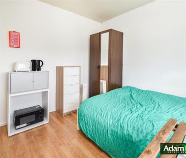 Studio to rent - Photo 6