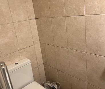 Studio Flat, Curzon Avenue, HA7 - Photo 3