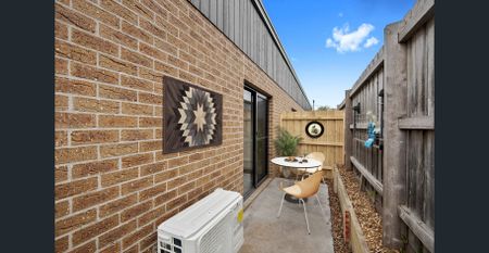 Stunning Apartment in Frankston: Room 1 and Room 8 - Photo 5