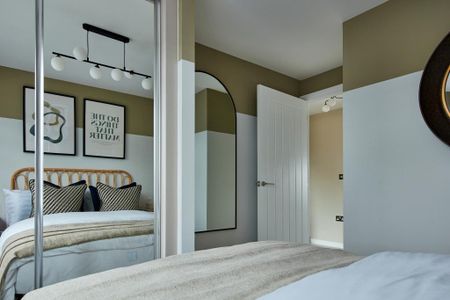 3 bedroom semi-detached house to rent - Photo 5