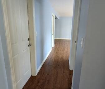 Abbotsford Huntingdon Village 2br 1bath suite - Ground Level - Photo 4