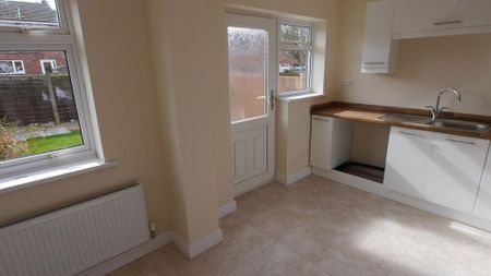 3 bedroom townhouse to rent - Photo 5