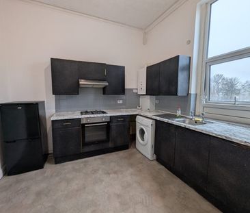 1 Bed Flat, Bury New Road, M7 - Photo 1