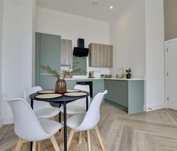 Handleys Corner, Palmerston Road, Southsea, PO5 - Photo 6