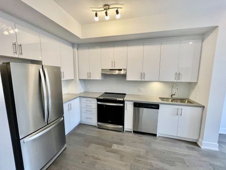 For Lease - 9580 Islington Avenue Unit# 145, Vaughan, Ontario - Photo 2