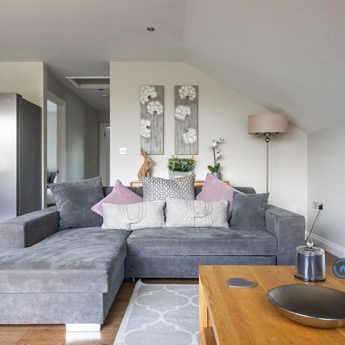 2 bedroom maisonette to rent - Photo 1