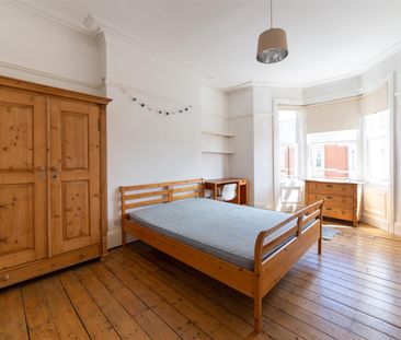 6 bed semi-detached house to rent in Lyndhurst Avenue, Newcastle Up... - Photo 4