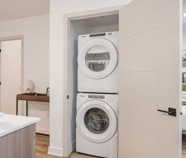 360 Laurier Avenue West, Centretown, Ottawa, ON - Photo 1