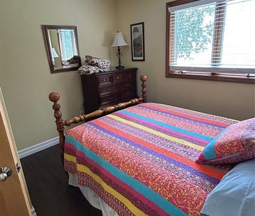For Lease - 90 HARBOURVIEW, Kingsville, Ontario - Photo 5