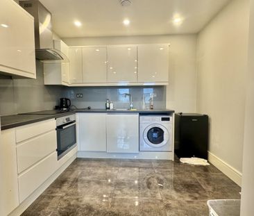 Prince Of Wales Road - Photo 5