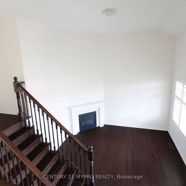 For Lease - 71 Westfield Drive Unit# Main and 2nd Fl, Whitby, Ontario - Photo 1