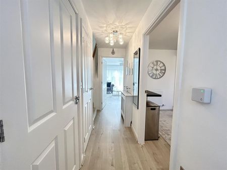 3 Bedroom House To Let - Photo 2