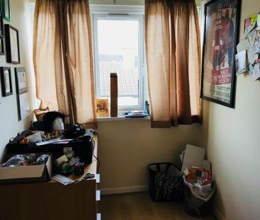 4 bedroom house to rent - Photo 3