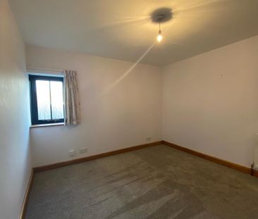 2 bedroom detached house to rent - Photo 2