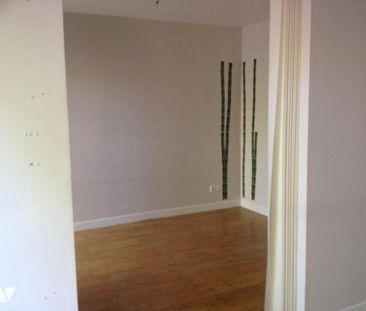 Appartement type 2 en hyper centre avec balcon et garage - Photo 1