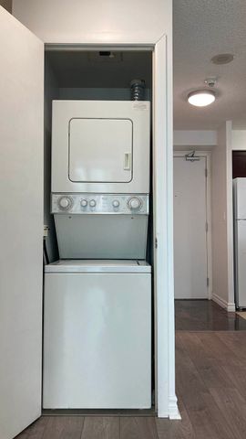 For Lease - 81 Navy Wharf Court Unit# 1611, Toronto, Ontario - Photo 3