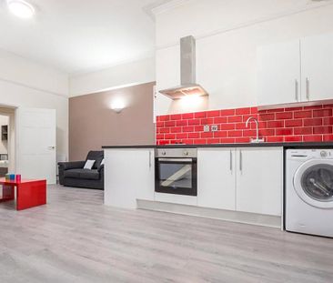 2 bedroom apartment to rent - Photo 6