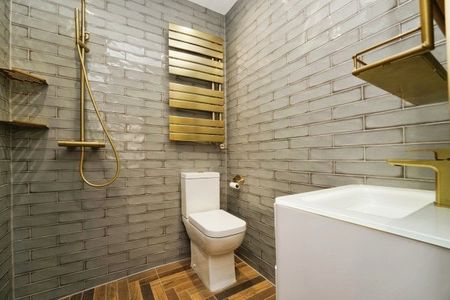 London Road, Cheltenham, GL52 - Photo 4