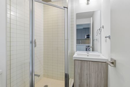 For Lease - 2916 Highway 7 Road Unit# 2406, Vaughan, Ontario - Photo 3