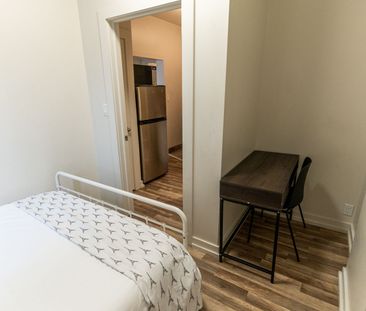 For Lease - 210 Wilson Street Unit# A, Hamilton, Ontario - Photo 2