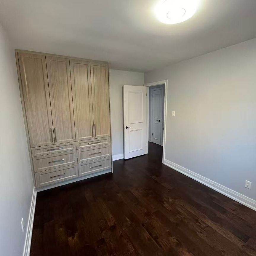 For Lease - 58 Plumbrook Crescent, Toronto, Ontario - Photo 1