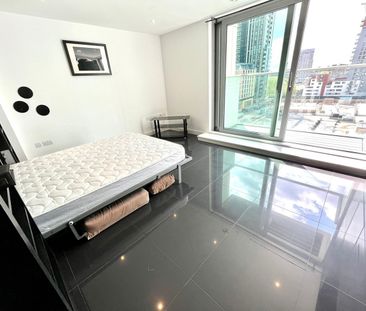 Studio Flat, Pan Peninsula Square, E14 - Photo 6