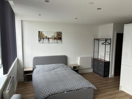 Studio to rent - Photo 4