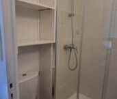 Studio moderne et proche de la Gare - Photo 3