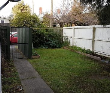 Two Bedroom Front Unit – Heatpump - Photo 2