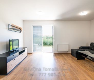 Pronájem bytu 2+kk 67 m² - Fotografie 2