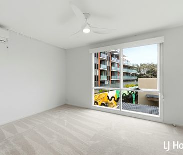 50/12 Challis Street, Dickson ACT, Belconnen - Photo 3