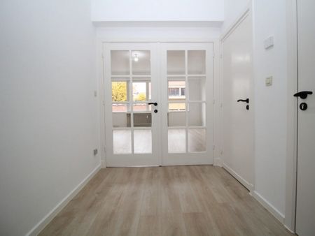 Place Flagey - Appartement 2 Ch de +/- 70 m² + Terrasse - Ixelles - Foto 4