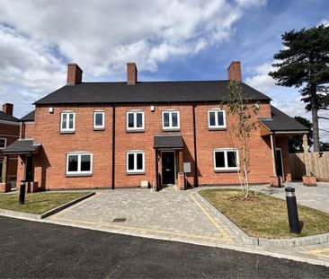 2 bedroom mews to rent - Photo 4