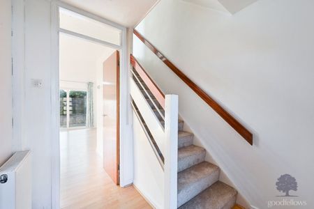 Handside Close, Worcester Park, KT4 - Photo 4