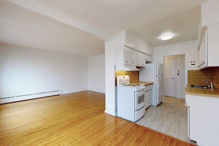 For Lease - 9901 Yonge Street Unit# 4, Richmond Hill, Ontario - Photo 5