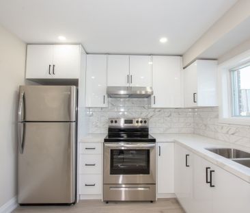 78 Wiltshire Boulevard - Spacious 2 Bed 2 Bath Lower Unit! - Photo 6