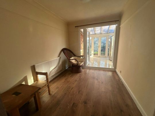 Detached house to rent on - Photo 1