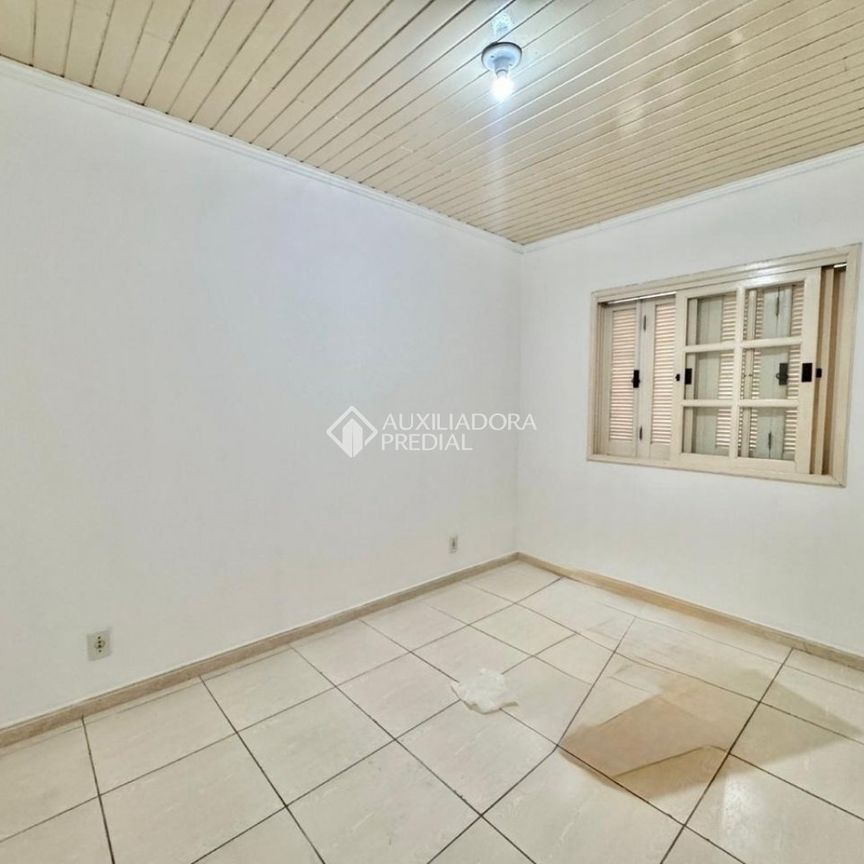 Casa em Condomínio com 2 quartos e 70m² para alugar em Igara, Canoas. - Photo 1