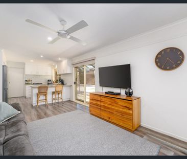 Spacious & Light Filled! - Photo 2