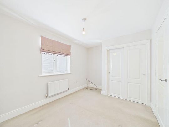 2 bedroom semi-detached house to rent - Photo 1