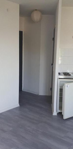 Location Appartement 1 pièce 20m² NANTES 44000 - Photo 1