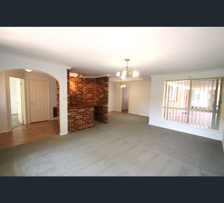 88 Turner Crescent, Orange, NSW 2800 - Photo 4