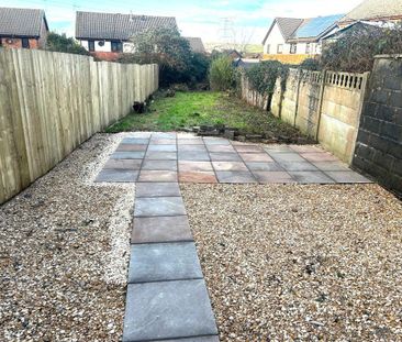 3 bedroom end of terrace house to rent - Photo 3