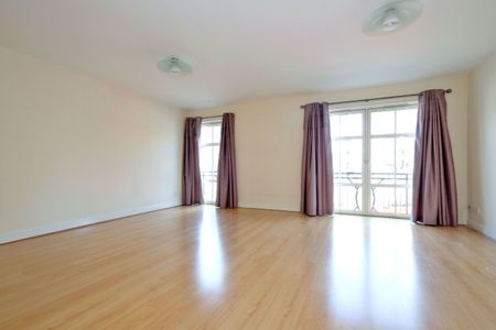 128D Balmoral Square, Great Western Road, Aberdeen, AB10 6QE - Photo 2