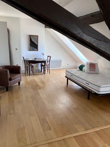Location Appartement 1 pièce 25m² - Photo 2