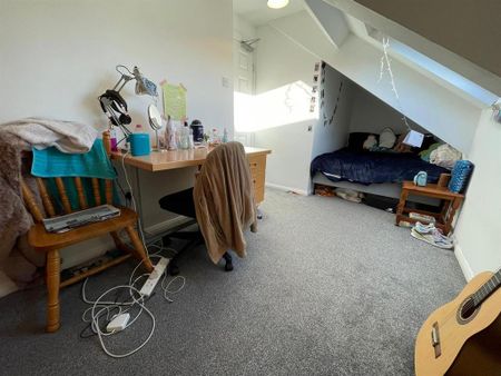 5 bedroom maisonette to rent - Photo 4