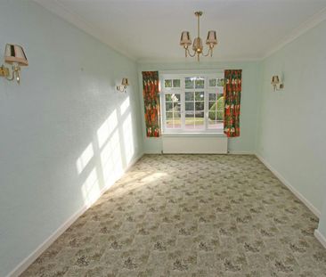 Detached house to rent on - Photo 4