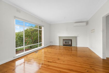 38 Salisbury Avenue, Newington - Photo 5