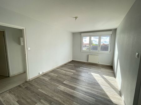 Location Appartement 2 pièces 44m² - Photo 5
